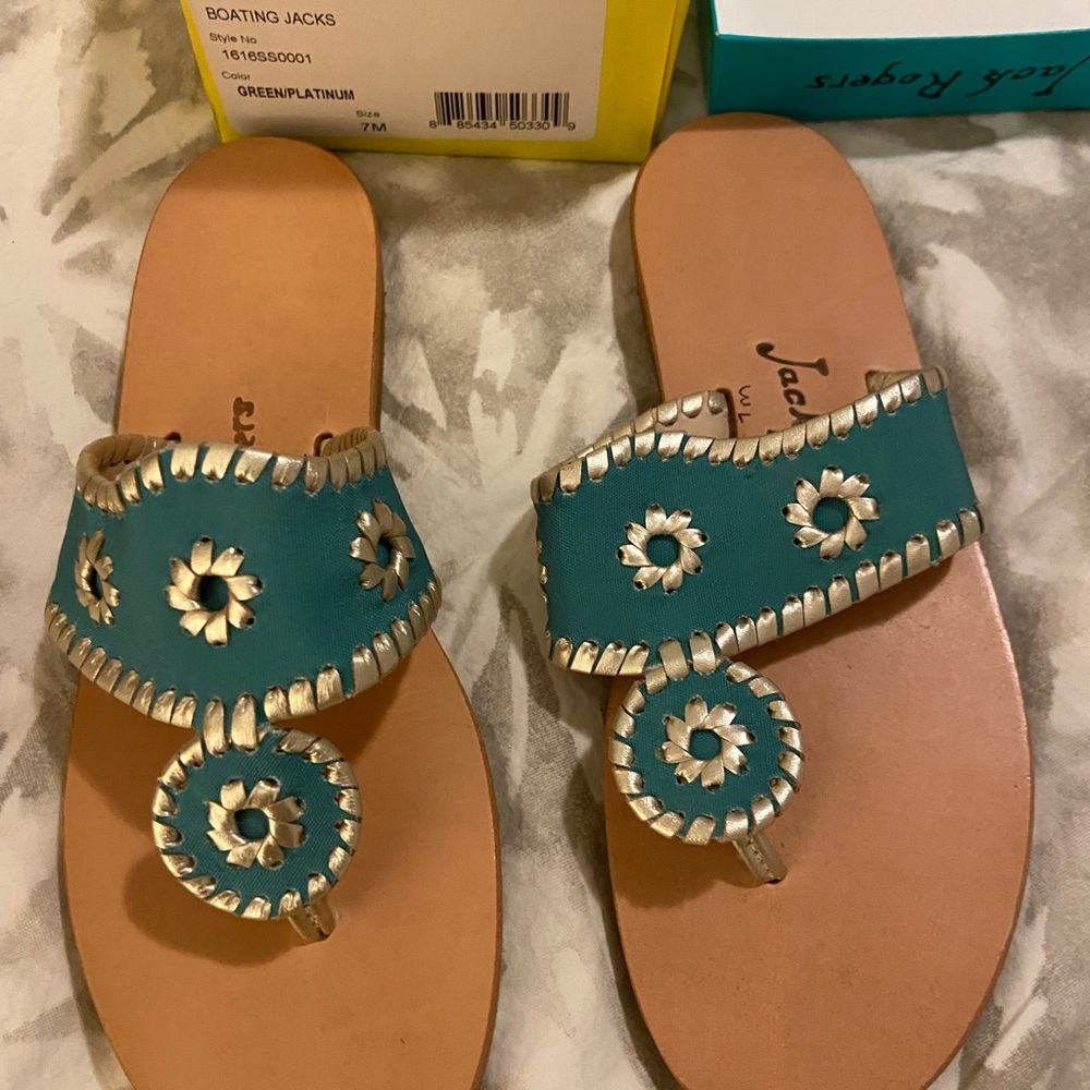 Brand new never worn Jack Rogers Boating Jacks W7